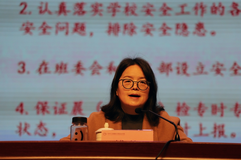 c5195e34939a4794bf7dff810e543dbd.jpg